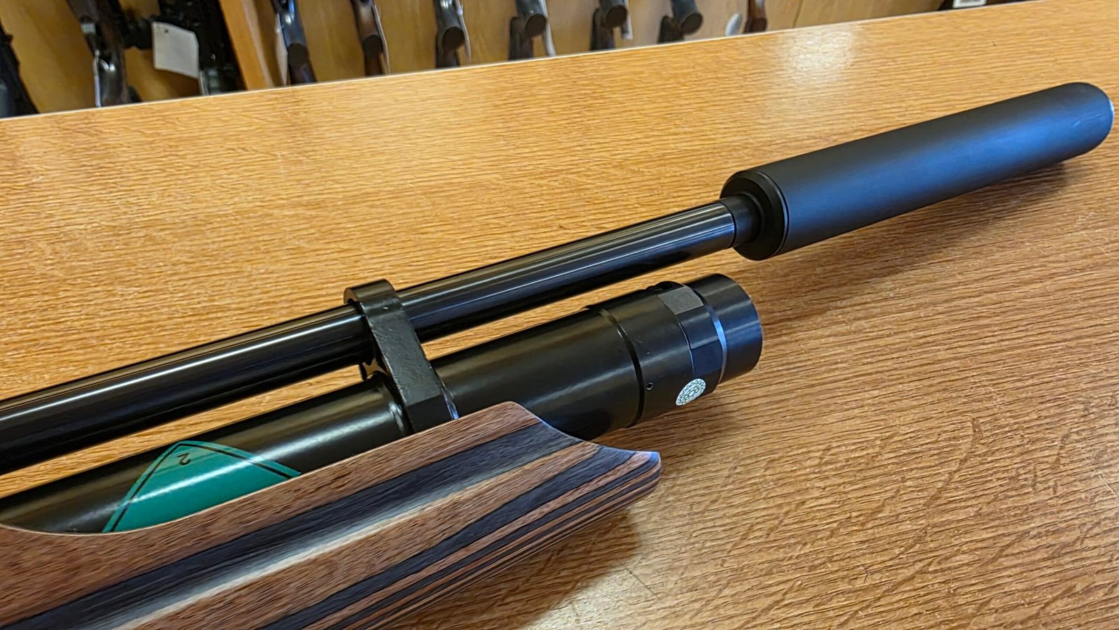 Senapan-Weihrauch-22-HW-100-KT-Laminate-Adjustable-1jpg - airgunmalaysia.com