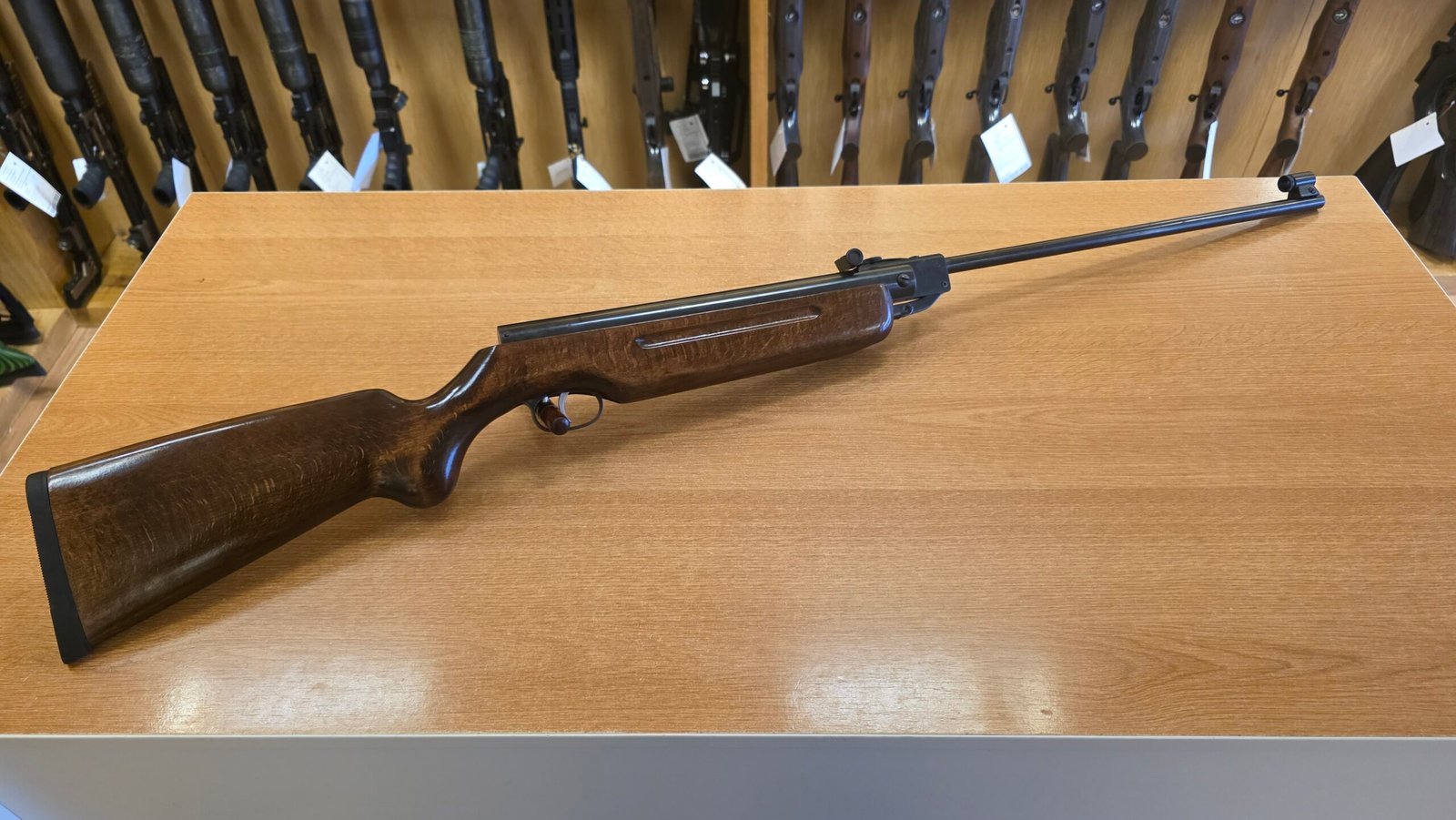 Senapan-Weihrauch-22-HW-35-E-11jpg - airgunmalaysia.com