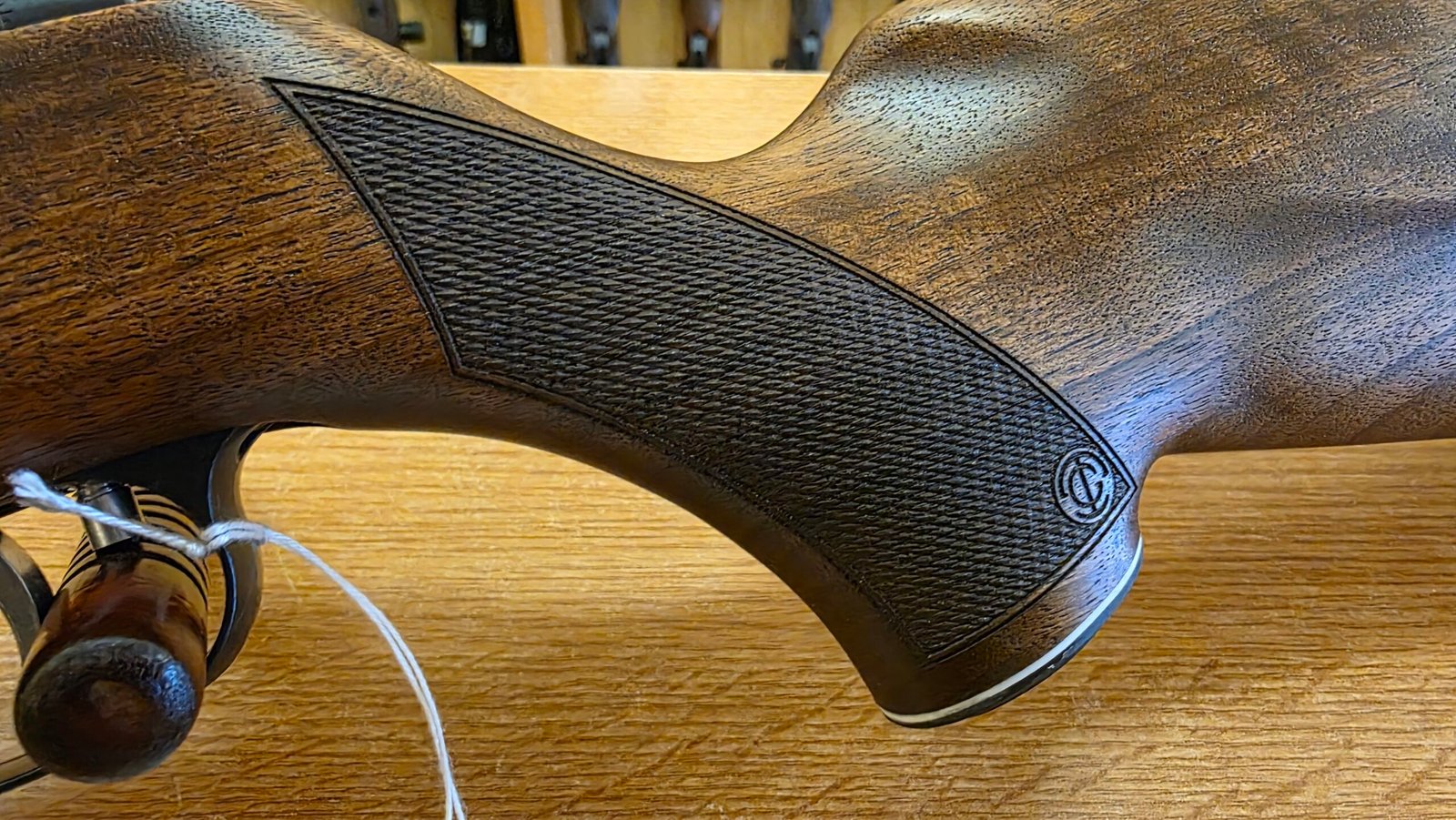 Senapan-Weihrauch-22-HW-35-E-2-1jpg - airgunmalaysia.com