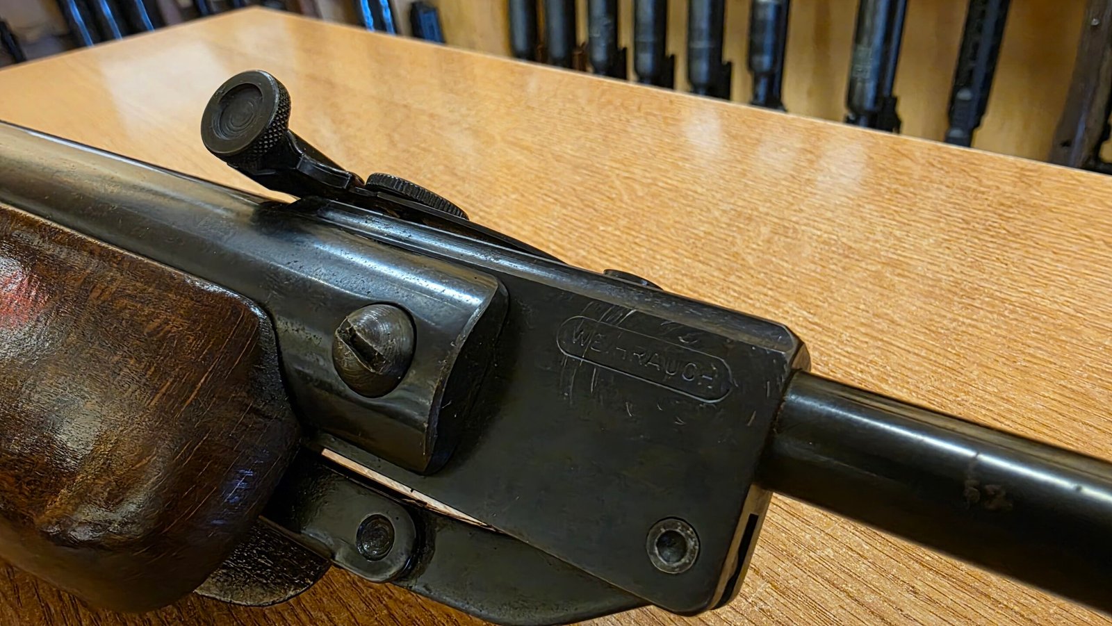 Senapan-Weihrauch-22-HW-35-E-4jpg - airgunmalaysia.com