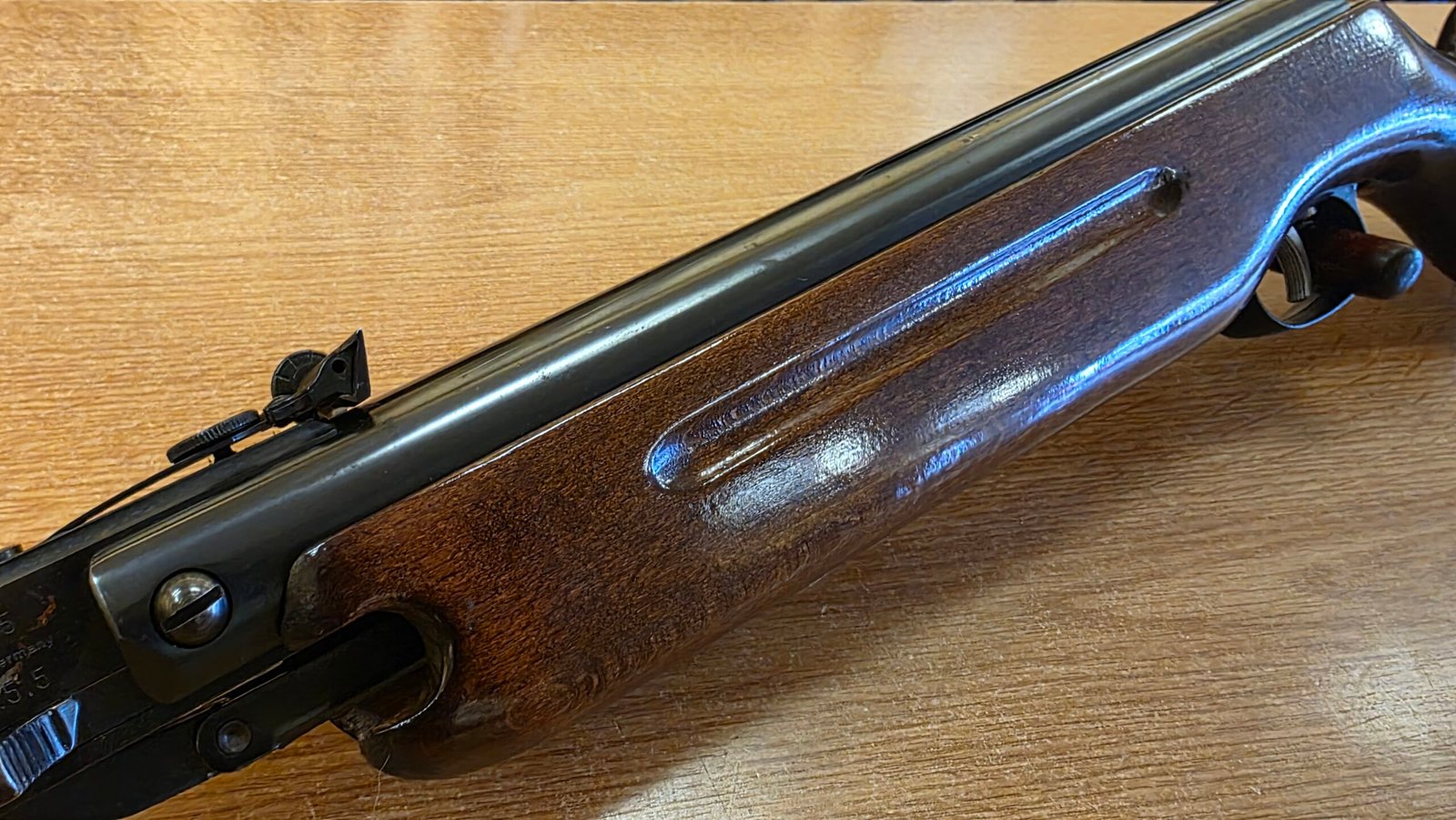 Senapan-Weihrauch-22-HW-35-E-8jpg - airgunmalaysia.com