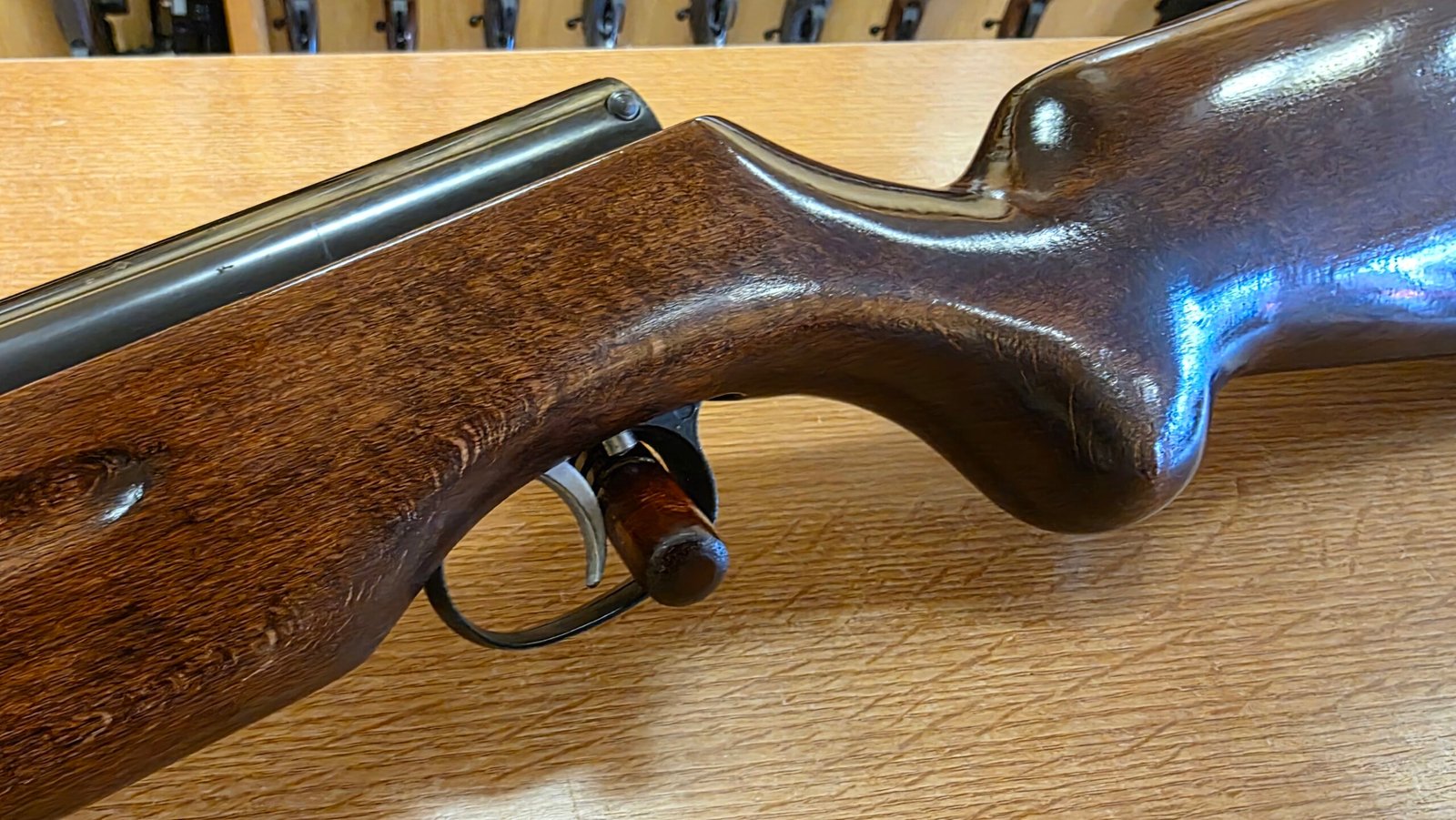 Senapan-Weihrauch-22-HW-35-E-9jpg - airgunmalaysia.com