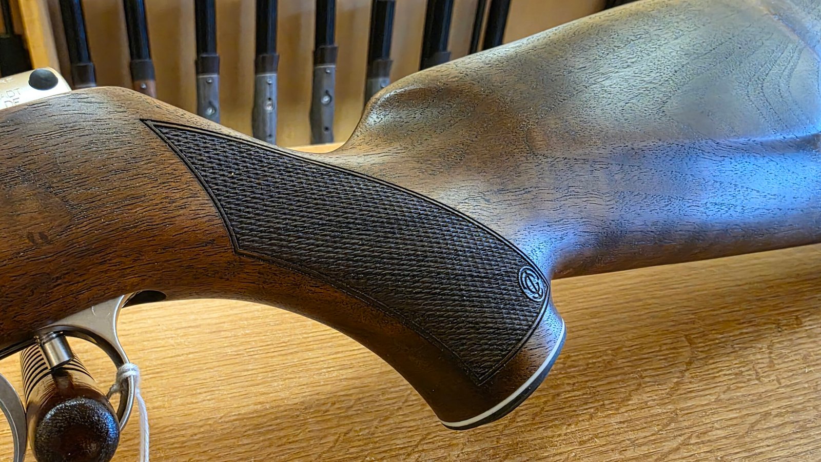 Senapan-Weihrauch-22-HW-35-E-Stainless-3jpg - airgunmalaysia.com