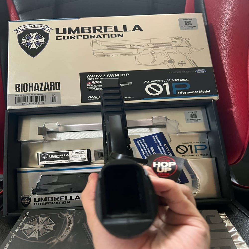 Tokyo-Marui-Biohazard-Albert.W.Model-01P-–-Umbrella-Corporation-GBB-Airsoft-Pistol-6mm-5.jpeg - airgunmalaysia.com