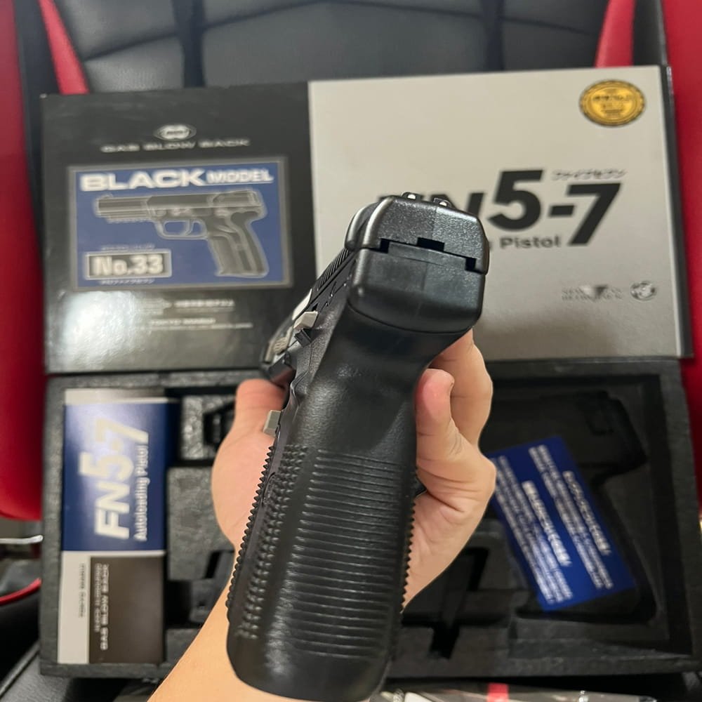 Tokyo-Marui-FN-5-7-GBB-Airsoft-–-Gas-Blowback-Pistol-6mm-Semi-Auto-3.jpeg - airgunmalaysia.com