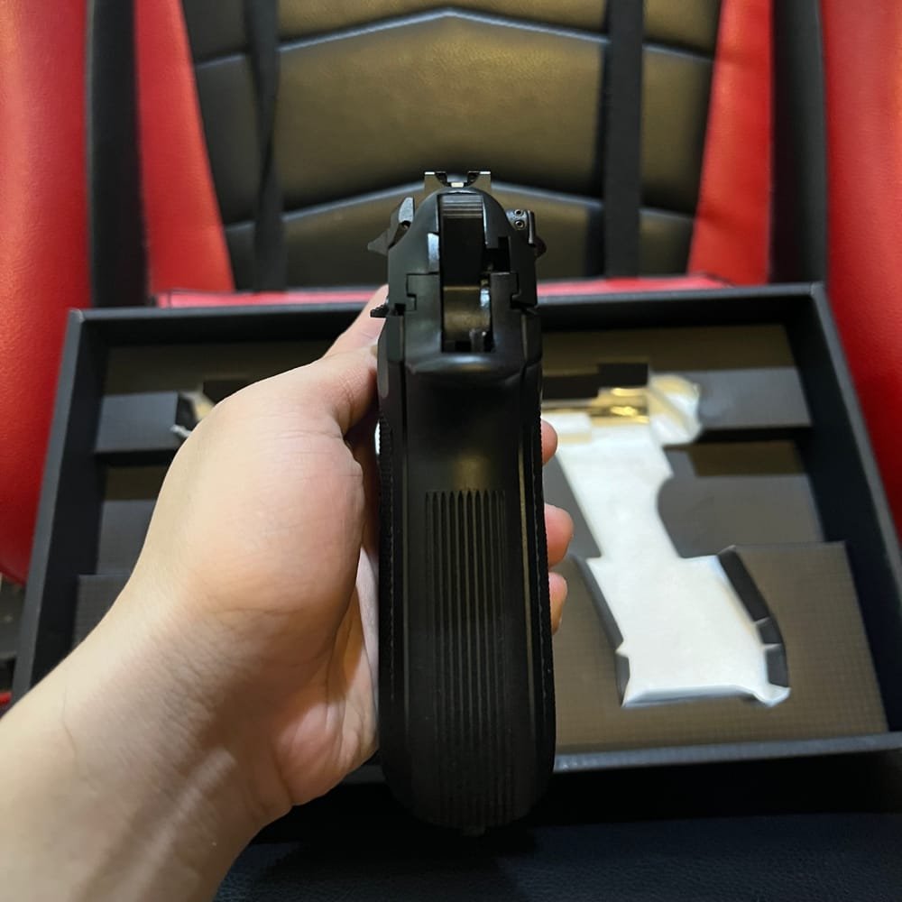 Tokyo-Marui-U.S-M9-GBB-Airsoft-–-Gas-Blowback-Pistol-6mm-Semi-Auto-4.jpeg - airgunmalaysia.com