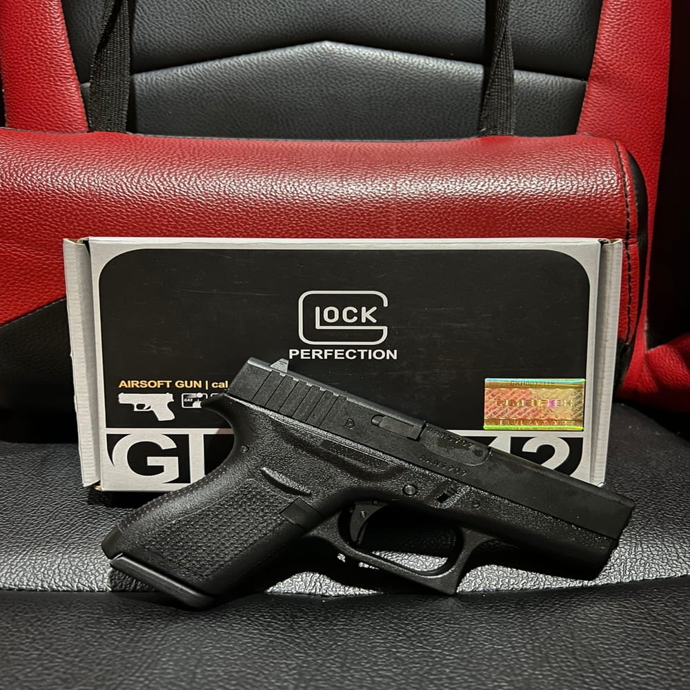 Umarex-VFC-Glock-G42-GBB-Airsoft-–-Licensed-Compact-Gas-Blowback-Pistol-6mm-1-1.jpeg - airgunmalaysia.com