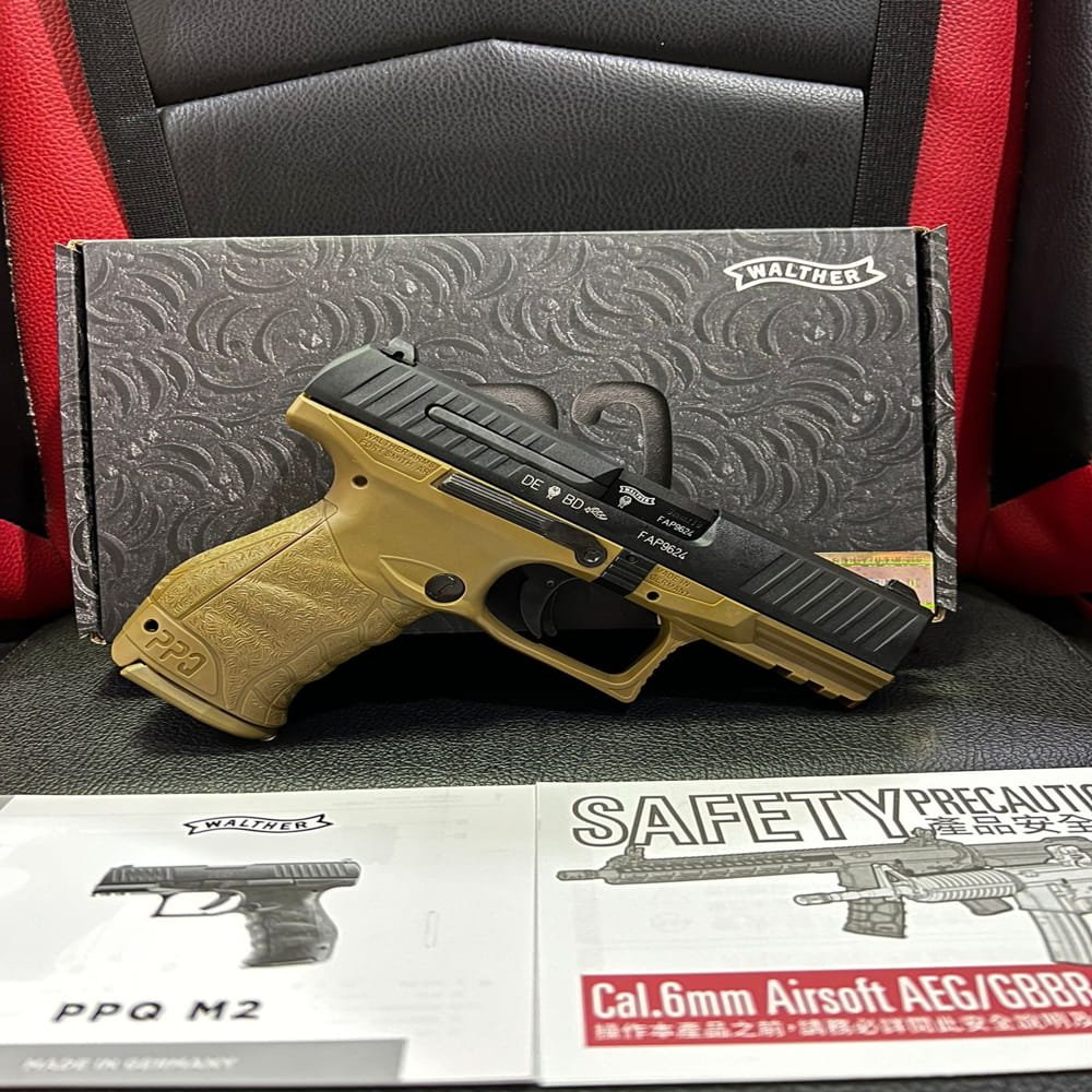 Umarex-Walther-PPQ-M2-GBB-Airsoft-Pistol-–-Licensed-Walther-Gas-Blowback-6mm-15.jpeg - airgunmalaysia.com