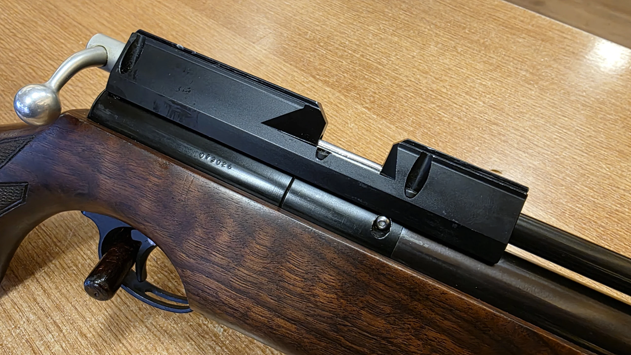 Air Arms 177 S400 Carbine Walnut 1 - airgunmalaysia.com Air Arms .177 S400 Carbine Walnut