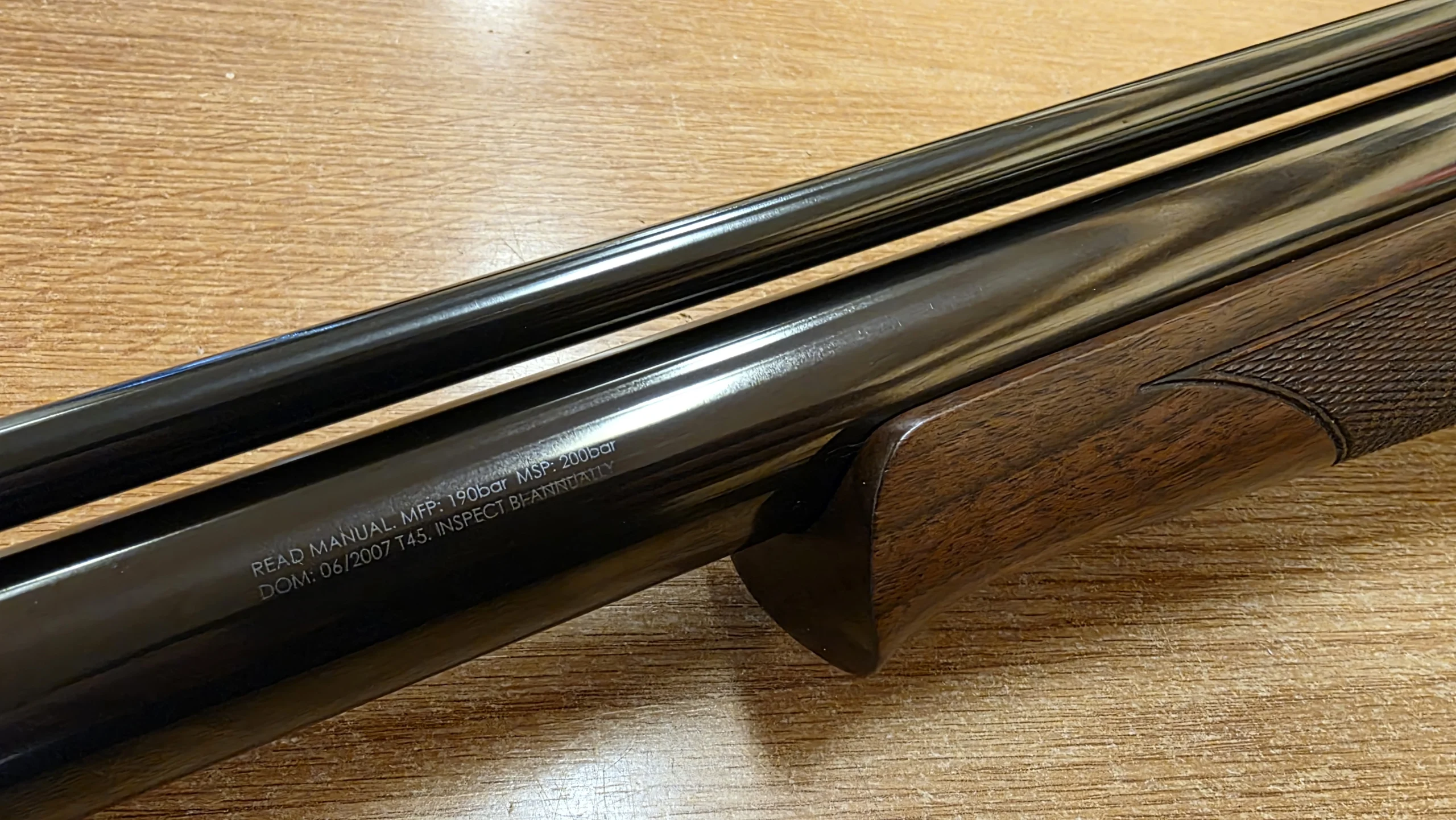 Air Arms 177 S400 Carbine Walnut 8 - airgunmalaysia.com