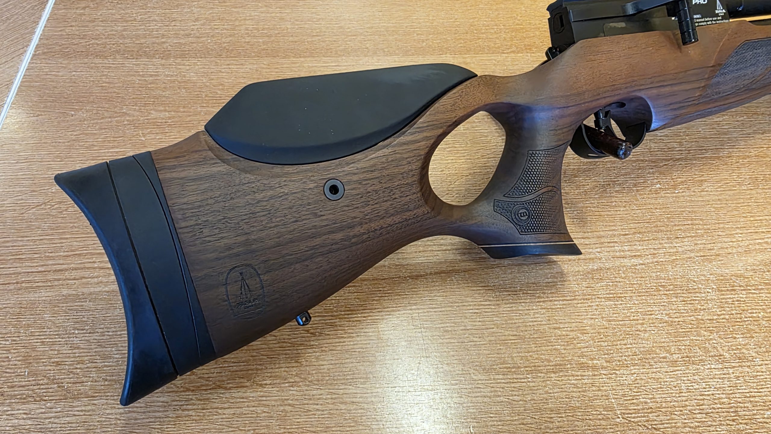 BSA 177 R12 Clx Pro Walnut 2 - airgunmalaysia.com