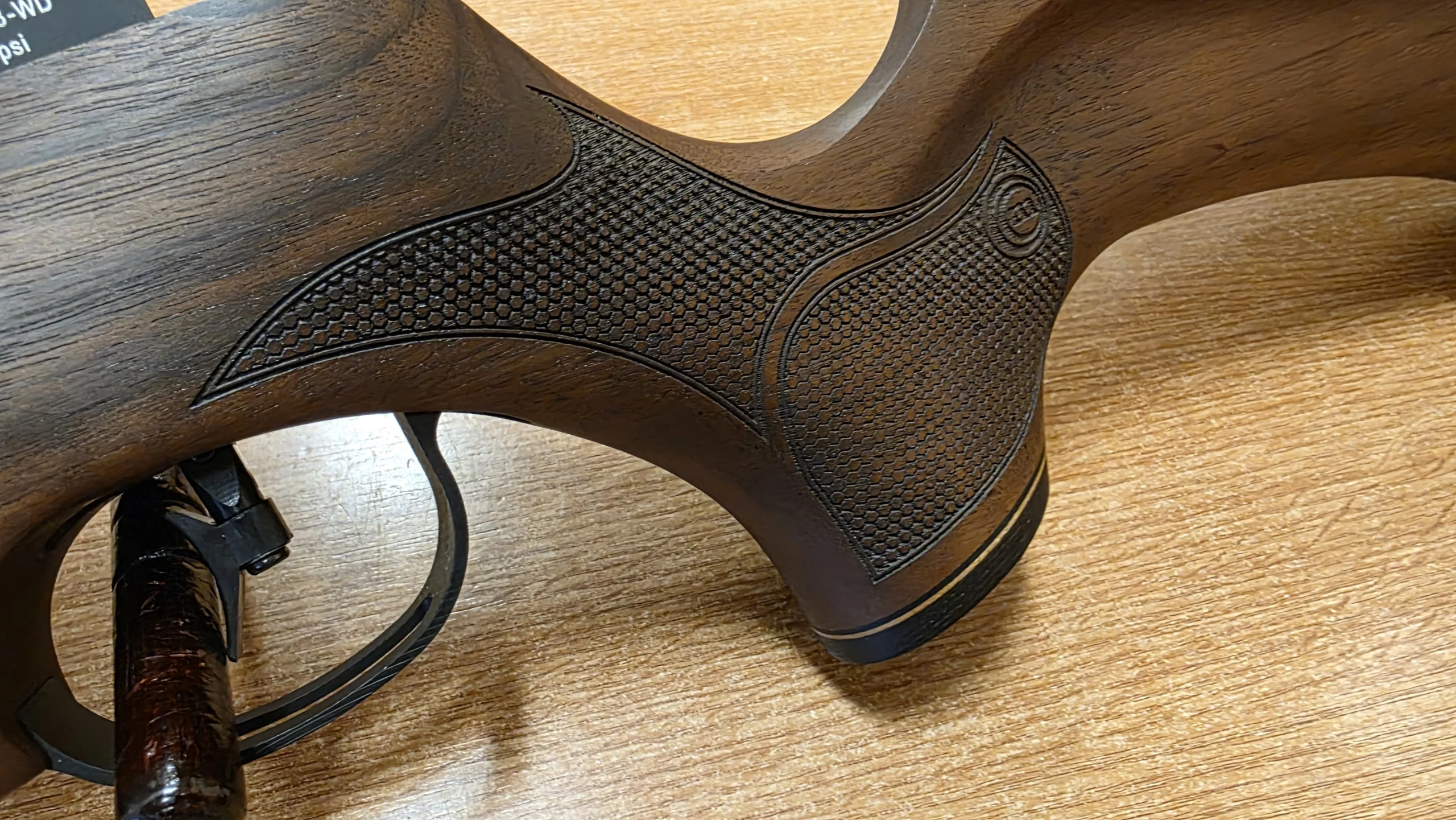 BSA 177 R12 Slx Walnut 2 - airgunmalaysia.com